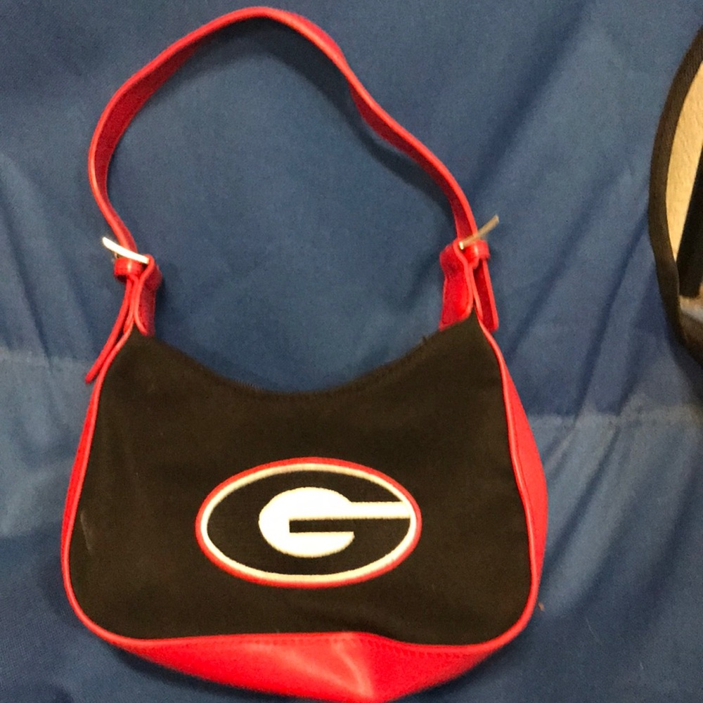 Small Georgia purse, GA fans need this.